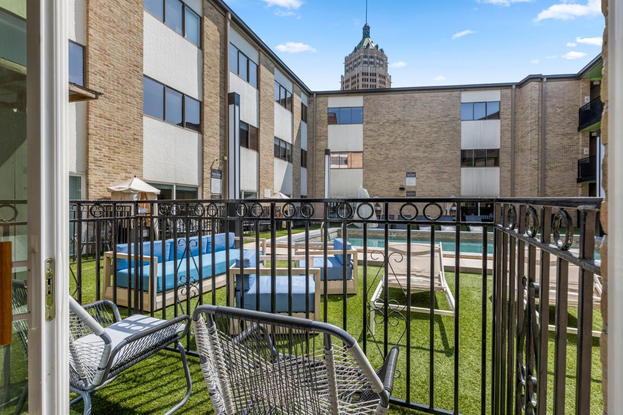 Riverwalk Plaza Hotel Сан-Антонио Экстерьер фото
